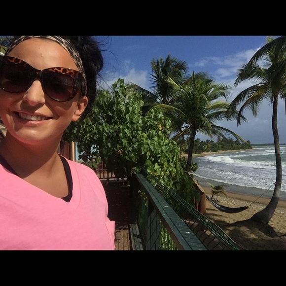 Meet your Posher, Heather - Picture 7 of 7